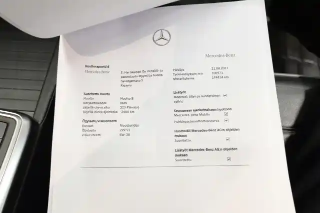 Valkoinen Maastoauto, Mercedes-Benz ML – EMU-781