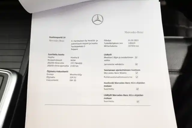 Valkoinen Maastoauto, Mercedes-Benz ML – EMU-781