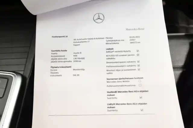 Valkoinen Maastoauto, Mercedes-Benz ML – EMU-781