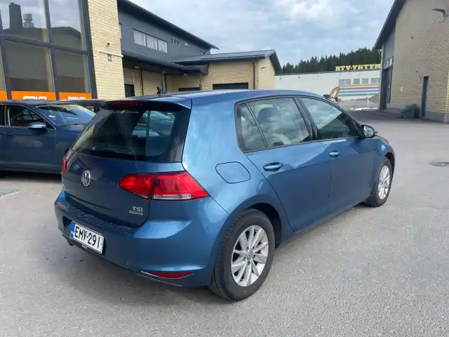 Sininen Viistoperä, Volkswagen Golf – EMV-291
