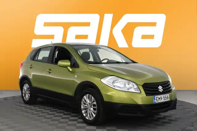 Vihreä Viistoperä, Suzuki SX4 – EMV-556
