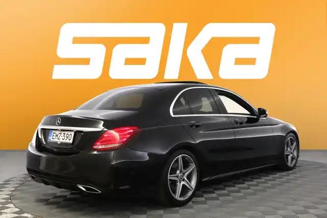 Musta Sedan, Mercedes-Benz C – EMZ-390