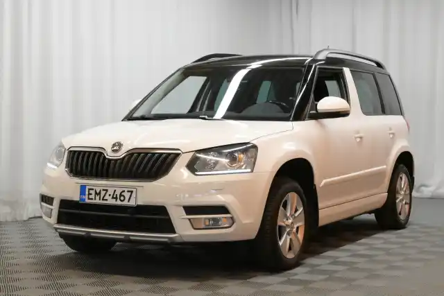 Valkoinen Maastoauto, Skoda Yeti – EMZ-467