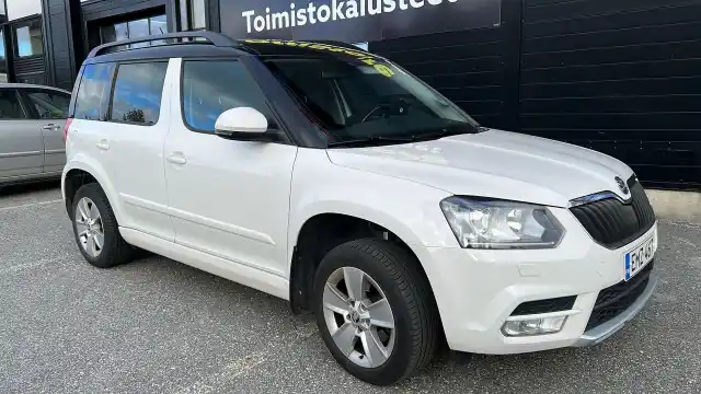 Valkoinen Maastoauto, Skoda Yeti – EMZ-467