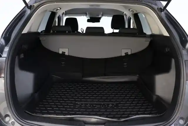 Harmaa Maastoauto, Mazda CX-5 – ENA-184