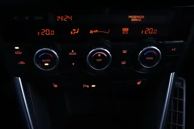 Harmaa Maastoauto, Mazda CX-5 – ENA-184