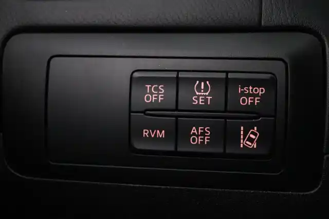 Harmaa Maastoauto, Mazda CX-5 – ENA-184