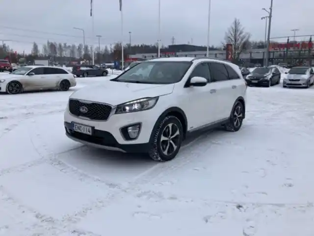 Valkoinen Maastoauto, Kia Sorento – ENC-114