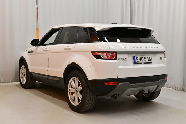 Valkoinen Maastoauto, Land Rover Range Rover Evoque – ENC-546