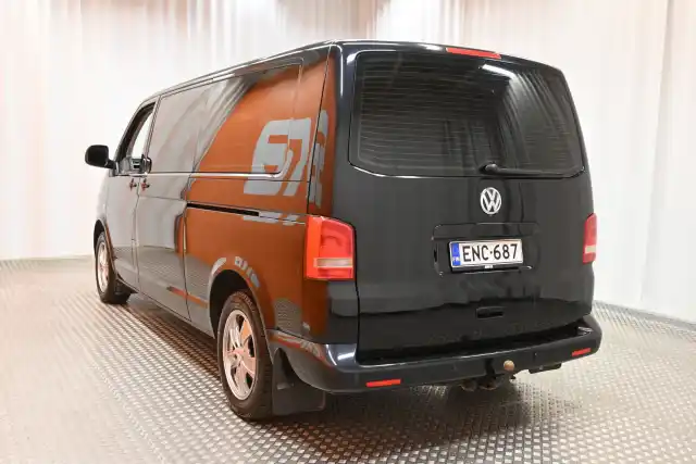 Musta Tila-auto, Volkswagen Caravelle – ENC-687