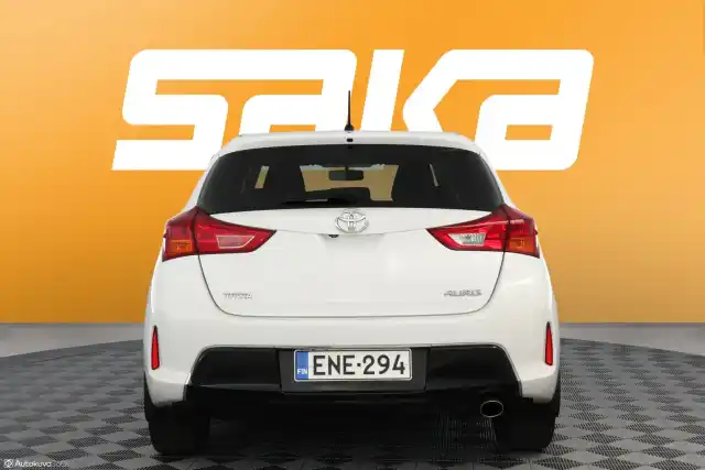 Valkoinen Viistoperä, Toyota Auris – ENE-294