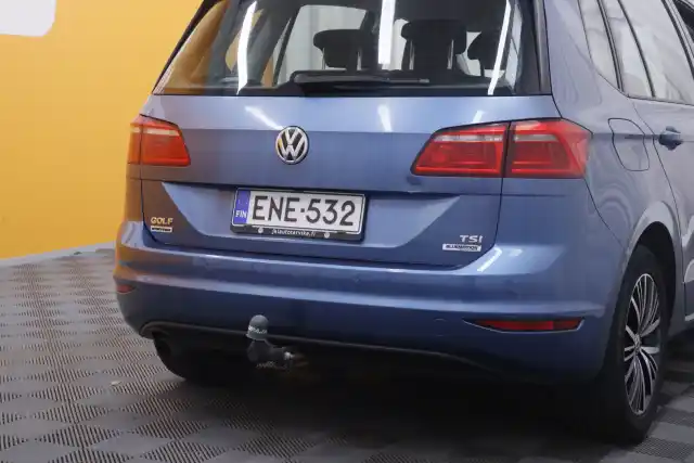 Sininen Tila-auto, Volkswagen Golf Sportsvan – ENE-532