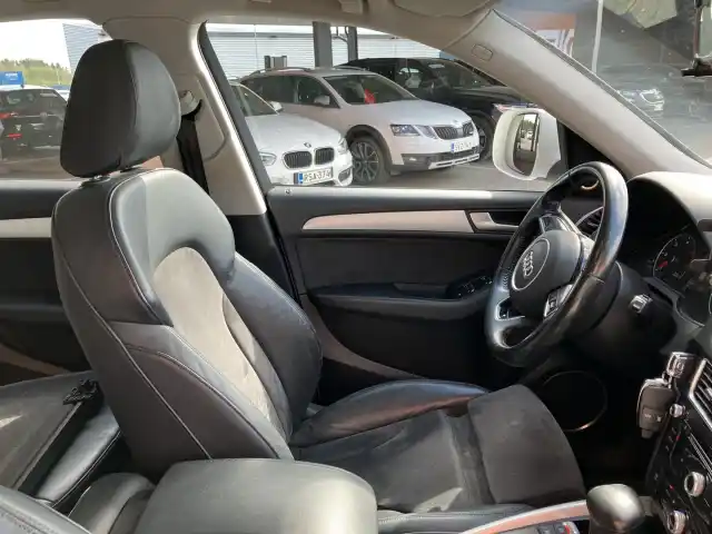 Valkoinen Maastoauto, Audi Q5 – ENE-657