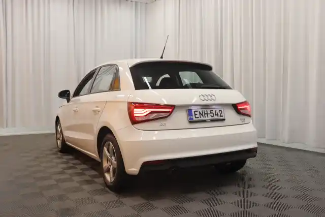 Valkoinen Viistoperä, Audi A1 – ENH-542