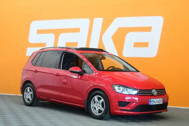 Punainen Tila-auto, Volkswagen Golf Sportsvan – ENJ-425
