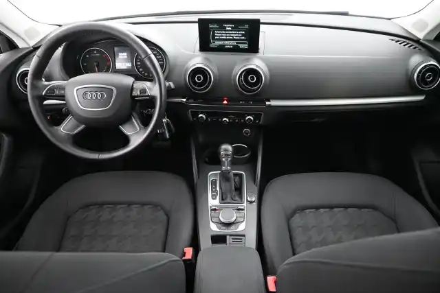 Harmaa Viistoperä, Audi A3 – ENK-252