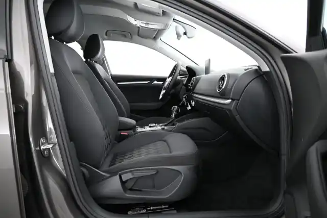 Harmaa Viistoperä, Audi A3 – ENK-252
