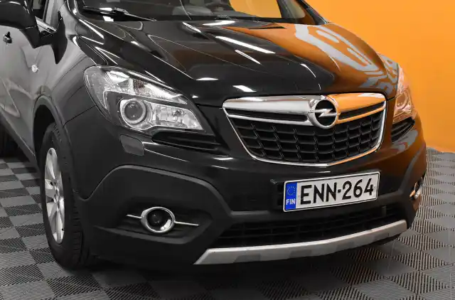 Musta Maastoauto, Opel Mokka – ENN-264