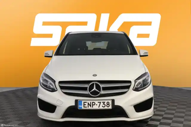 Valkoinen Tila-auto, Mercedes-Benz B – ENP-738