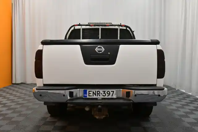 Valkoinen Avolava, Nissan Navara – ENR-397