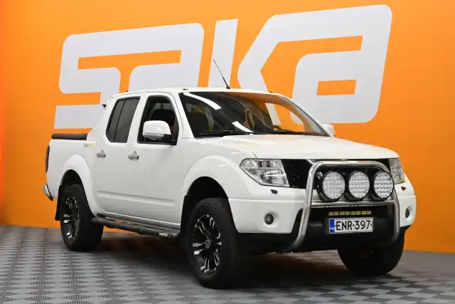 Valkoinen Avolava, Nissan Navara – ENR-397