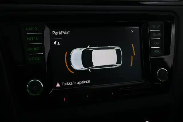 Punainen Viistoperä, Skoda Rapid – ENS-398