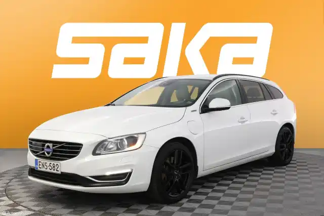 Valkoinen Farmari, Volvo V60 – ENS-582
