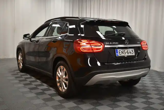 Musta Maastoauto, Mercedes-Benz GLA – ENS-643