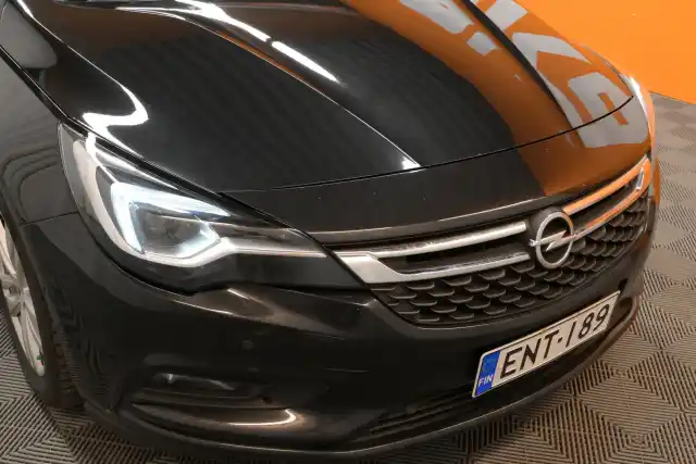 Musta Viistoperä, Opel Astra – ENT-189