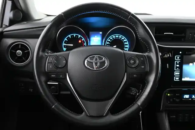 Musta Viistoperä, Toyota Auris – ENT-285