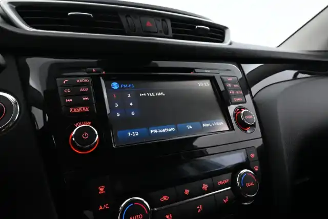 Valkoinen Maastoauto, Nissan Qashqai – ENT-670