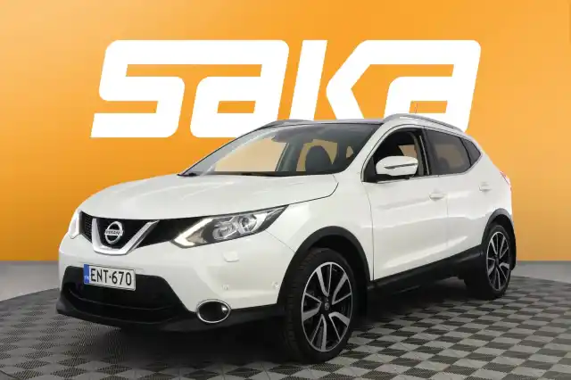 Valkoinen Maastoauto, Nissan Qashqai – ENT-670