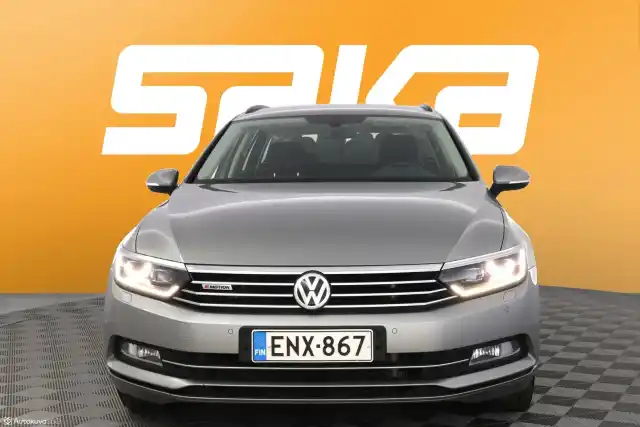 Harmaa Farmari, Volkswagen Passat – ENX-867
