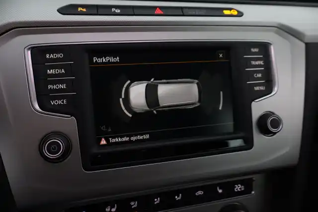 Harmaa Farmari, Volkswagen Passat – ENX-867