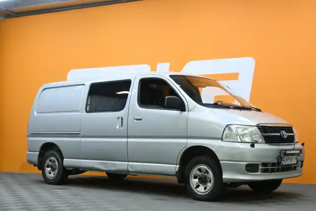 Hopea Pakettiauto, Toyota Hiace – ENY-811