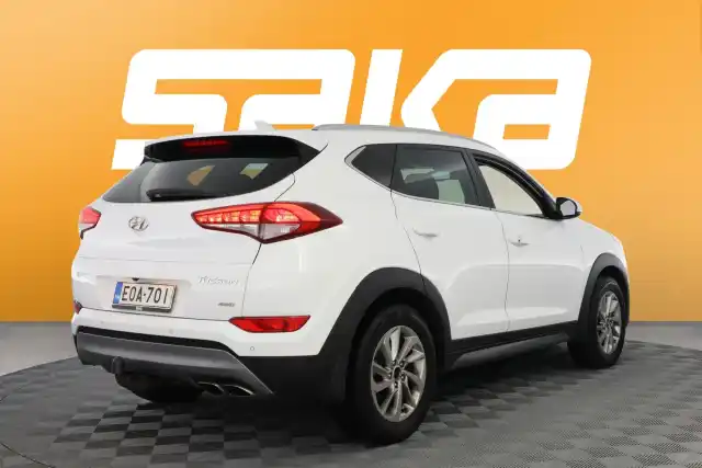 Valkoinen Maastoauto, Hyundai Tucson – EOA-701