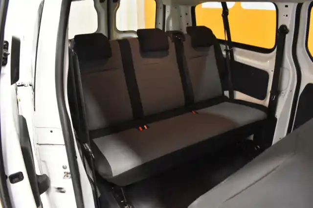 Valkoinen Tila-auto, Toyota Proace Verso – EOB-576