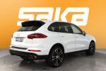 Valkoinen Maastoauto, Porsche Cayenne – EOC-406, kuva 8