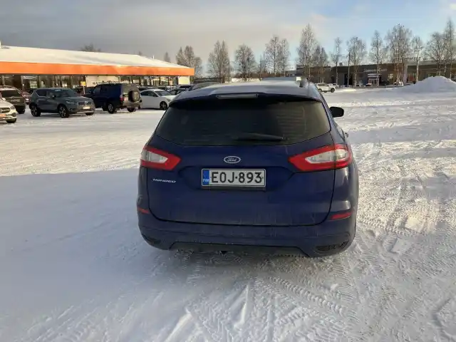 Sininen Farmari, Ford Mondeo – EOJ-893