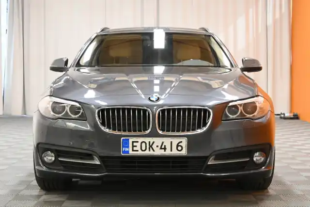 Harmaa Farmari, BMW 520 – EOK-416