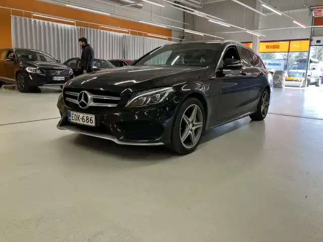 Musta Farmari, Mercedes-Benz C – EOK-686