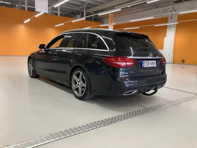 Musta Farmari, Mercedes-Benz C – EOK-686