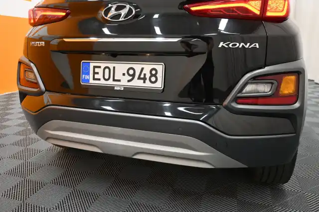 Musta Maastoauto, Hyundai KONA – EOL-948