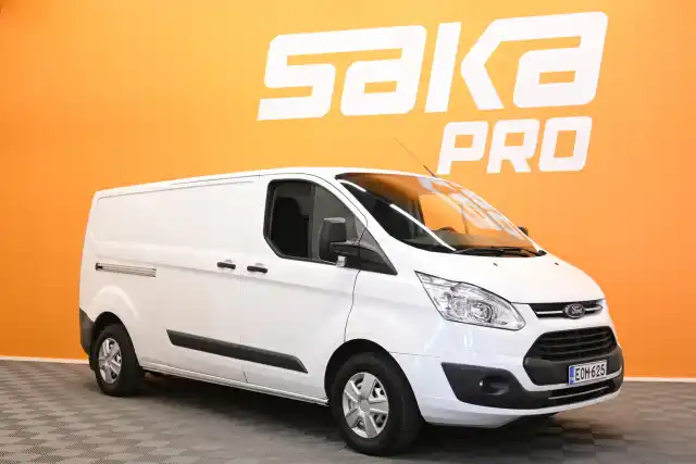 Valkoinen Pakettiauto, Ford Transit Custom – EOM-625