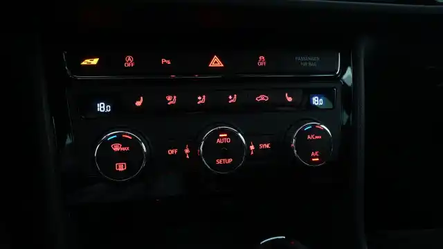 Harmaa Farmari, Seat Leon ST – EON-615