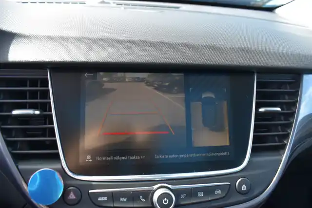 Musta Maastoauto, Opel Crossland X – EON-809