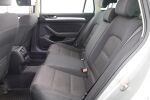 Harmaa Farmari, Volkswagen Passat – EOO-823, kuva 13