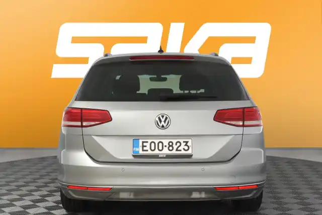 Harmaa Farmari, Volkswagen Passat – EOO-823
