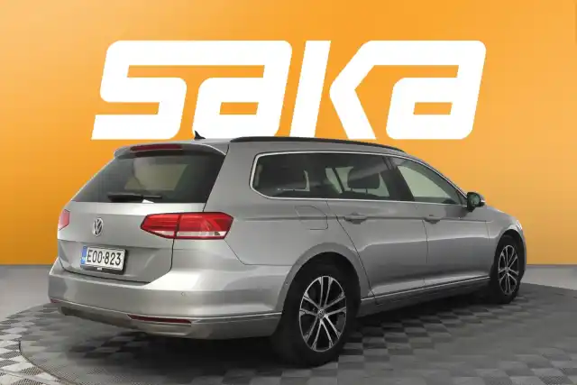 Harmaa Farmari, Volkswagen Passat – EOO-823