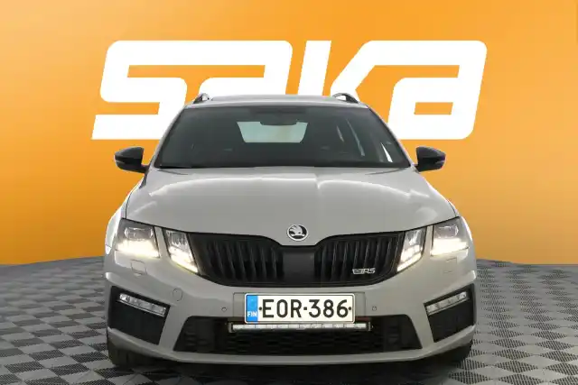 Harmaa Farmari, Skoda Octavia – EOR-386